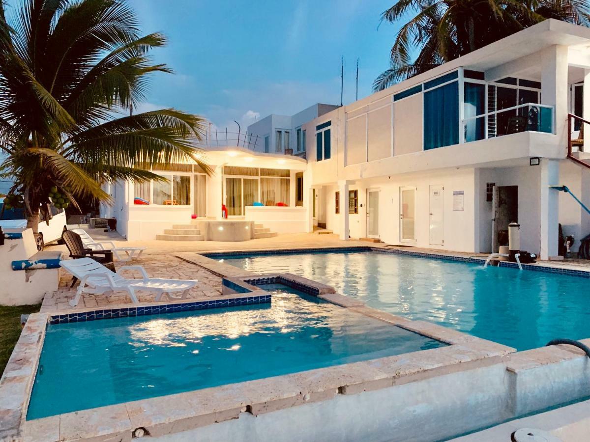 Ventana Al Atlantico At Arecibo 681 Ocean Drive Apartment Islote Ngoại thất bức ảnh